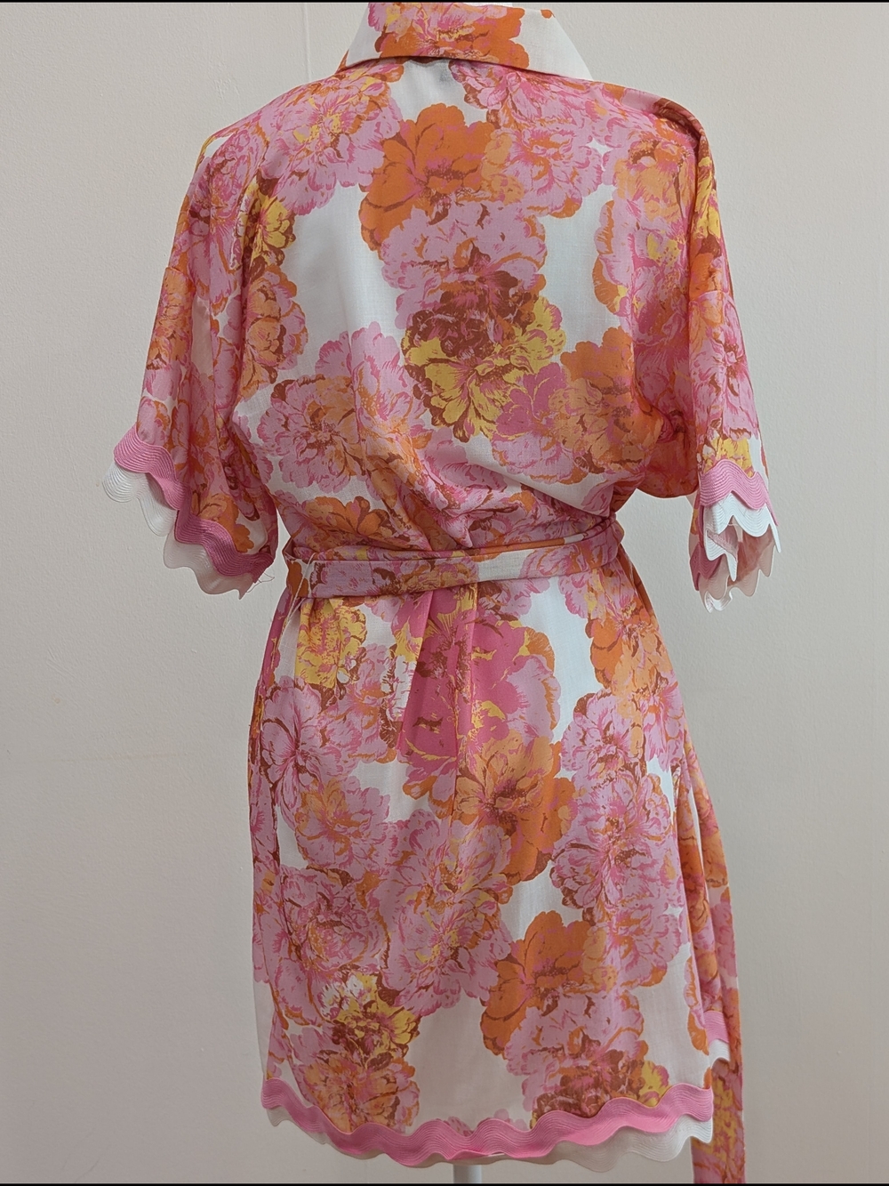 Fore Floral Tie-Waist Mini Shirt Dress in Pink & Orange - Picture 4 of 4